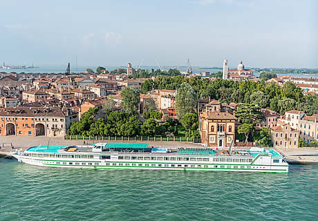 river cruise Venice